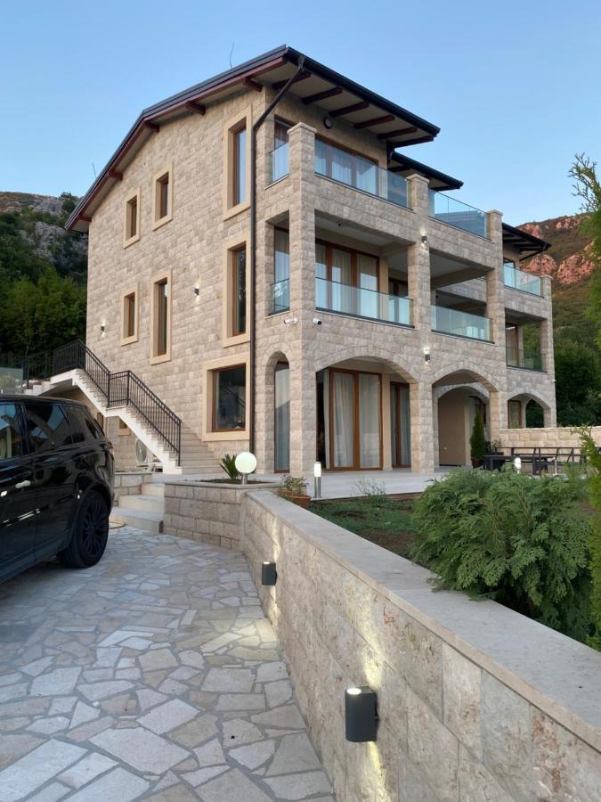 Villa Trend-kuljace Village1-2 *